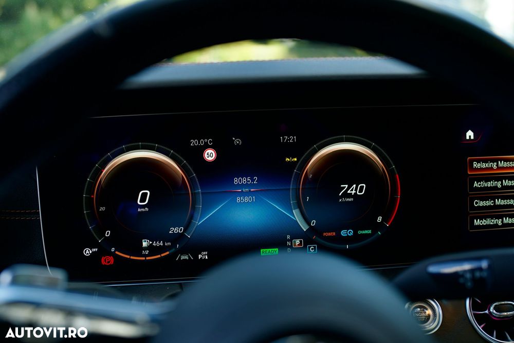 Mercedes-Benz E - 11