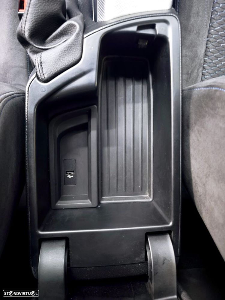 BMW 116 d Pack M - 16