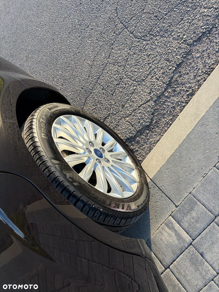 Ford S-Max 2.0 TDCi DPF Titanium - 17
