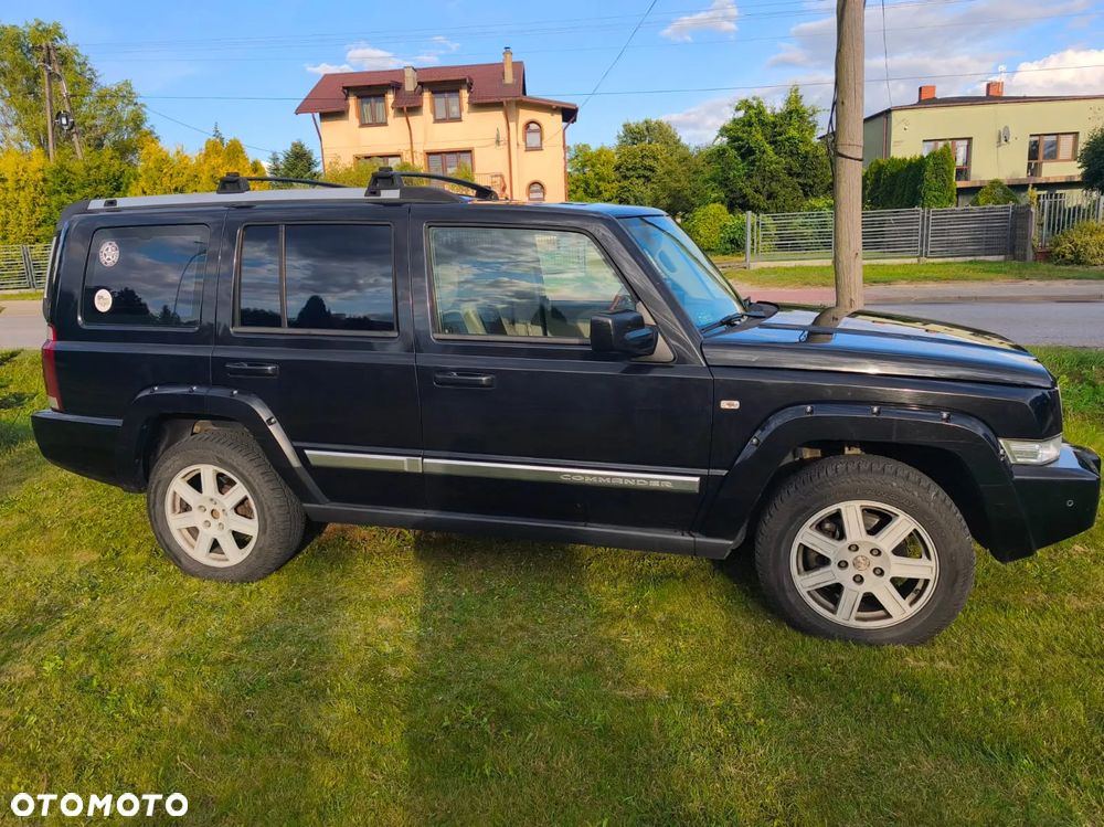 Jeep Commander 3.0 CRD Overland - 8