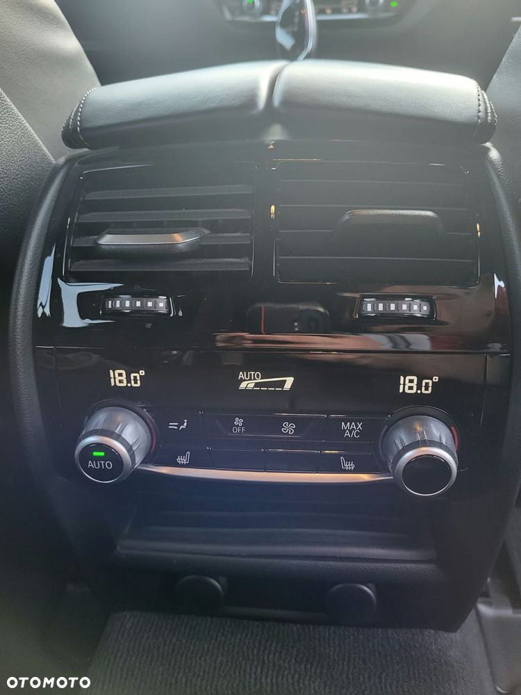 BMW Seria 5 - 24