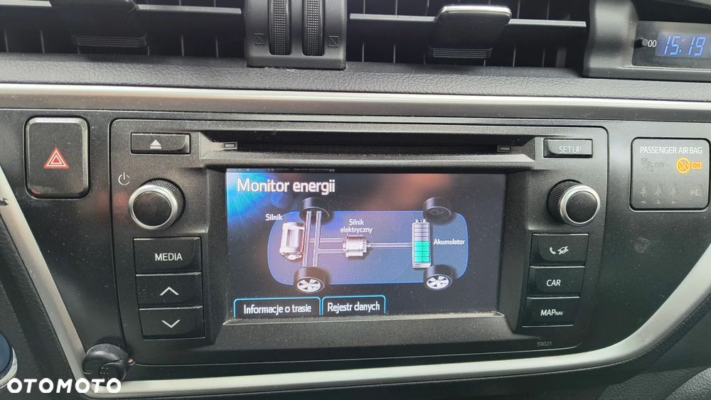 Toyota Auris 1.8 HSD Prestige NAVI - 16