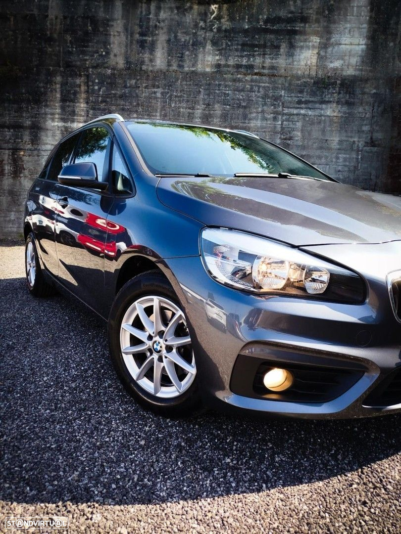 BMW 216 Active Tourer d Auto - 26