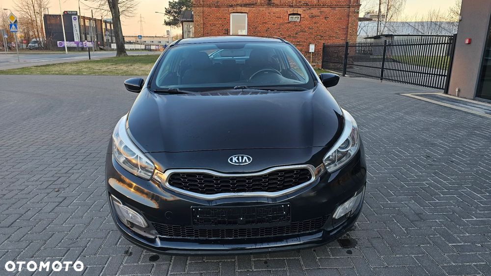 Kia Ceed 1.4 CVVT Dream Team Edition - 39