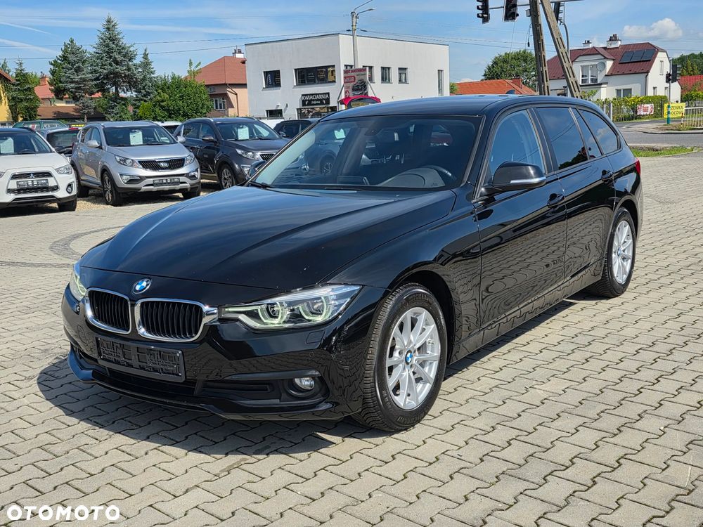 BMW Seria 3 320d xDrive - 3