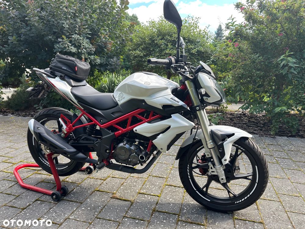 Benelli BN 125 - 4