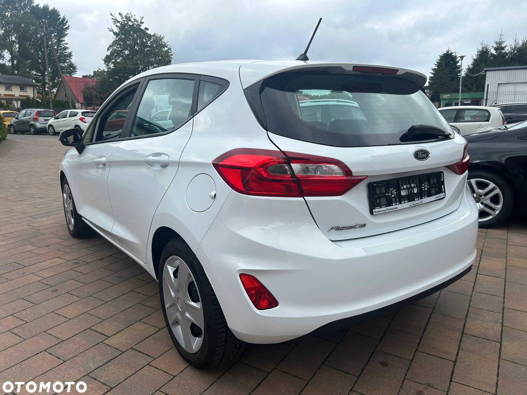 Ford Fiesta 1.1 S&S TREND - 5