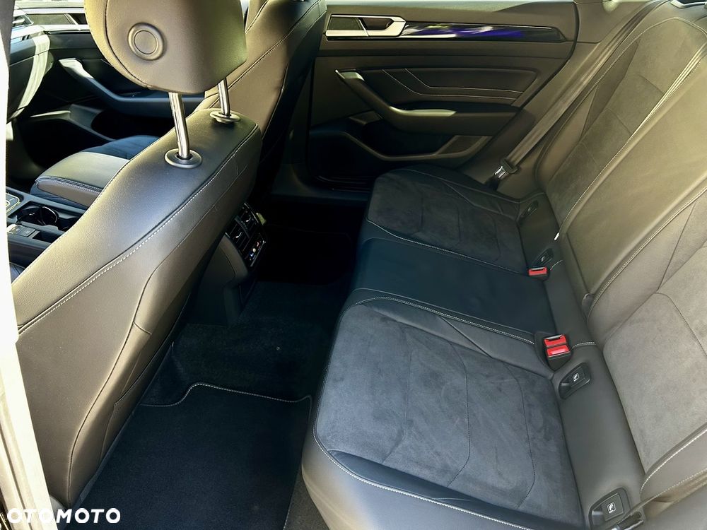 Volkswagen Arteon 2.0 TDI 4Motion R-Line DSG - 19