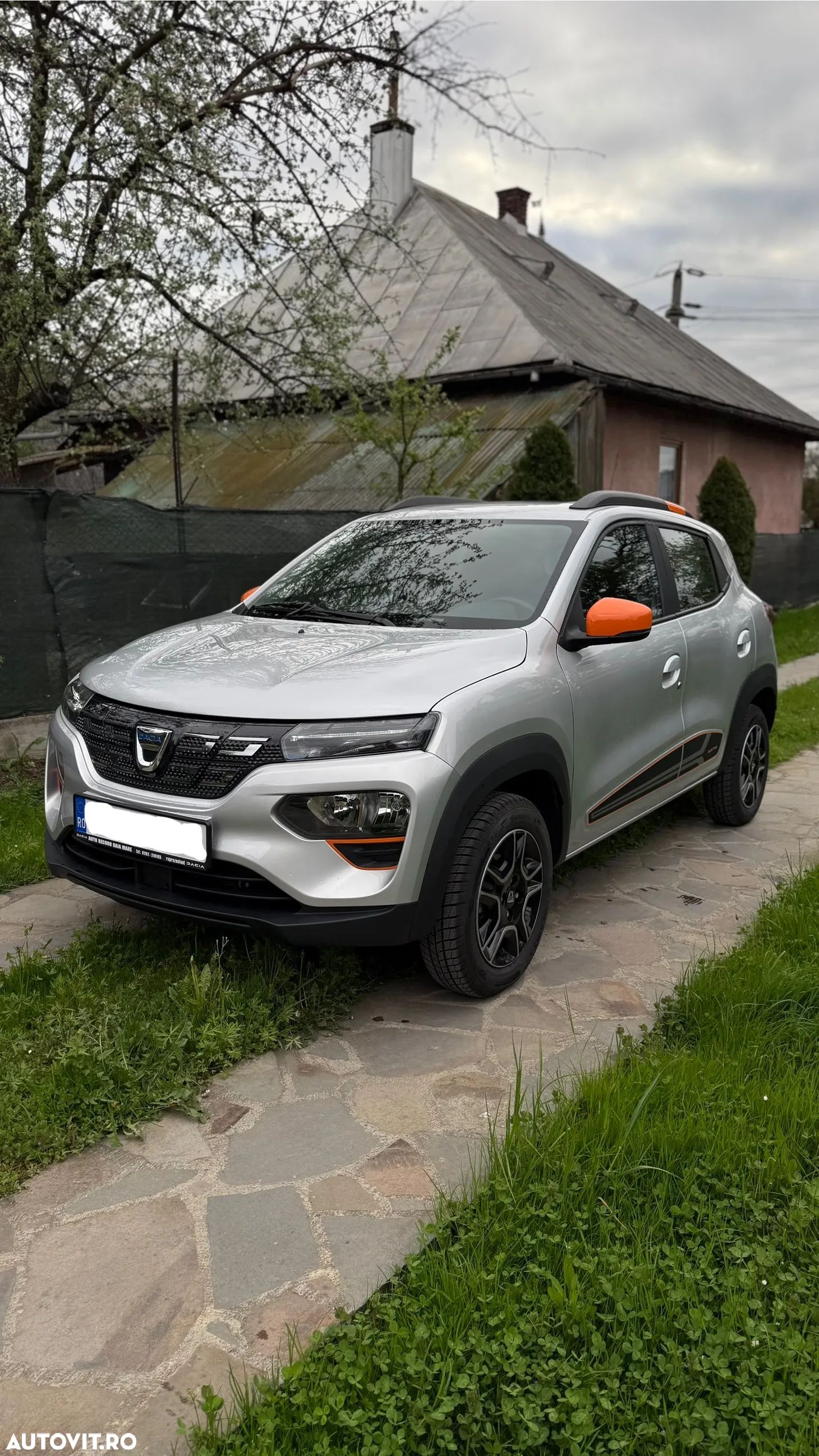 Dacia Spring Cargo Electric 45 (33kW) - 1