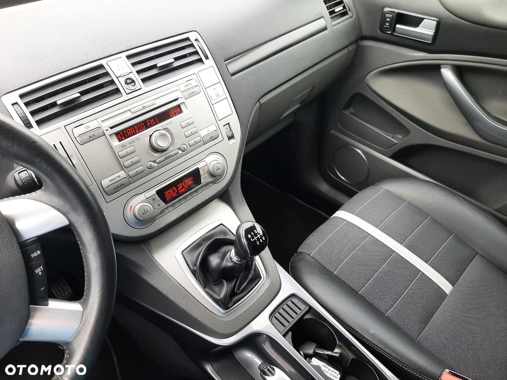 Ford Kuga 2.0 TDCi 4x4 Titanium - 5
