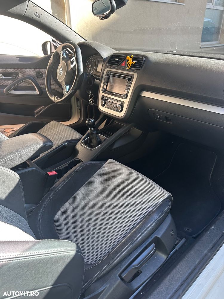 Volkswagen Scirocco 1.4 TSI - 10