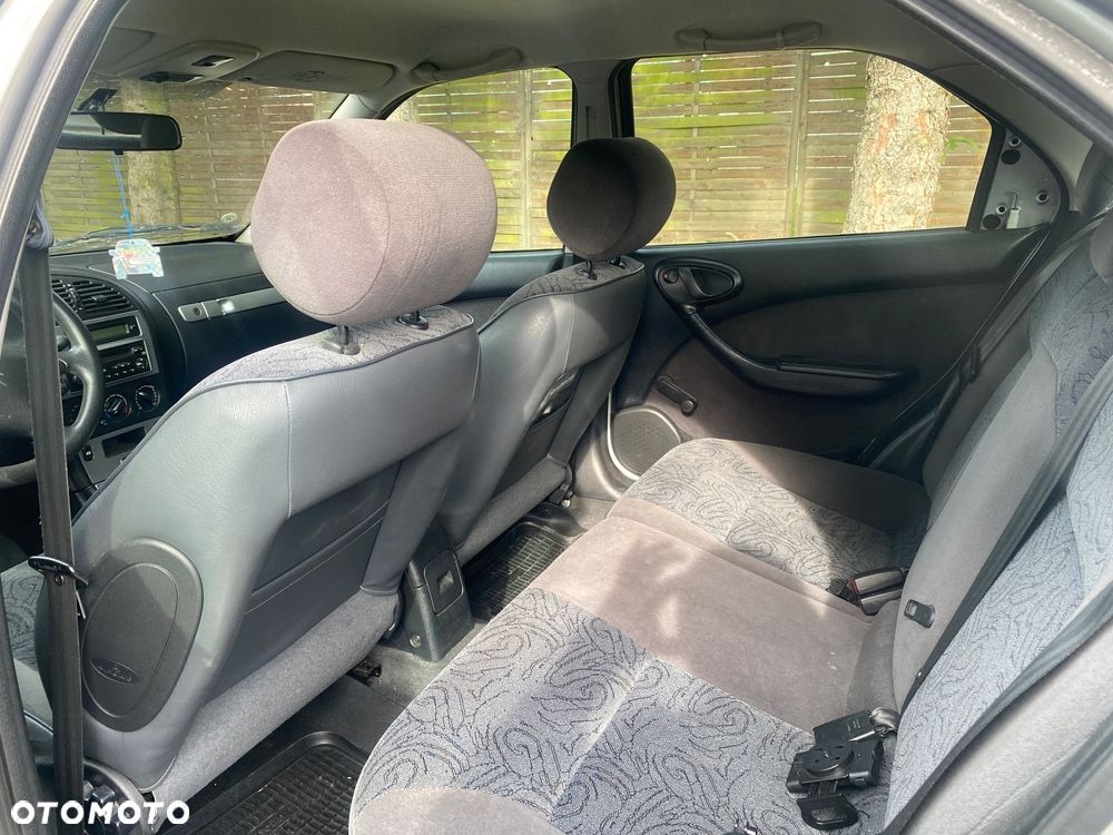 Citroën Xsara 1.6i Exclusive - 8