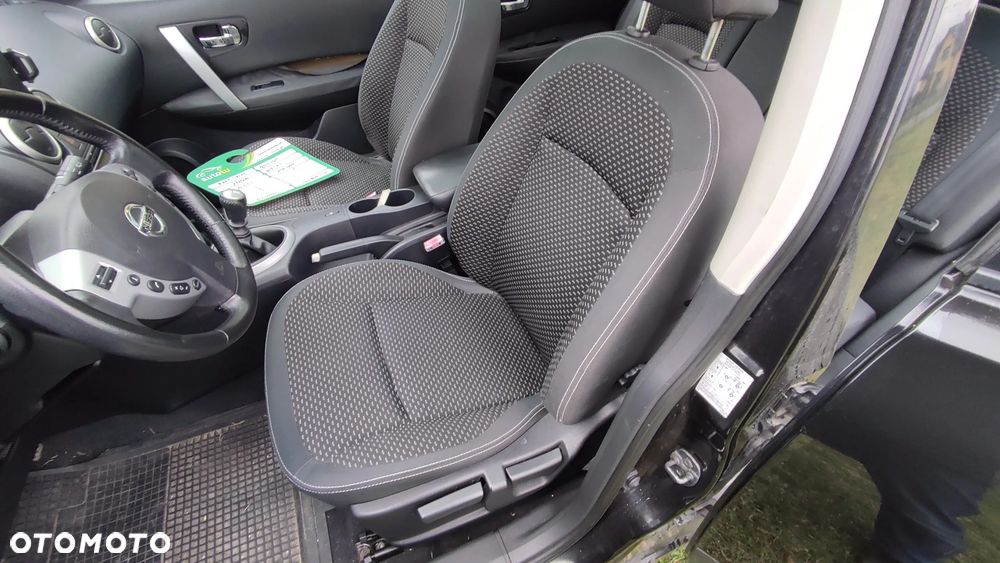 Nissan Qashqai - 13