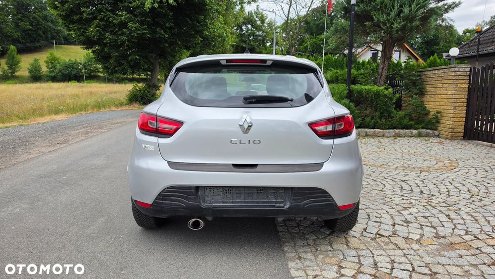 Renault Clio 1.2 16V 75 Dynamique - 7