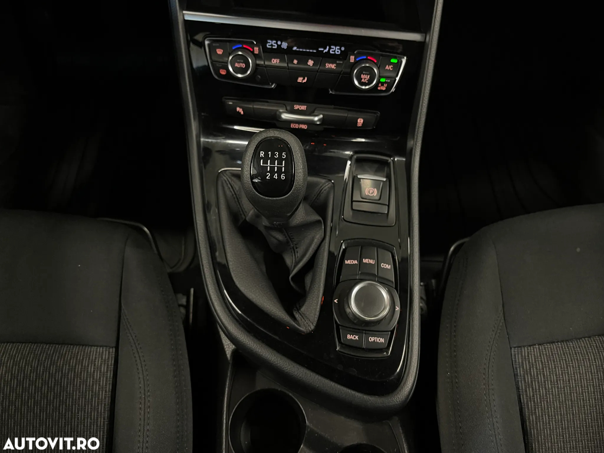 BMW Seria 2 216d Advantage - 20
