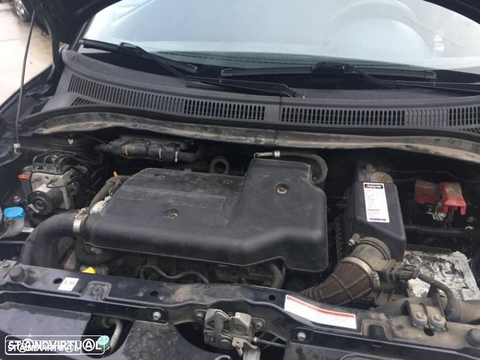 Suzuki Swift 1.3 DDIS de 2008 para peças - 5