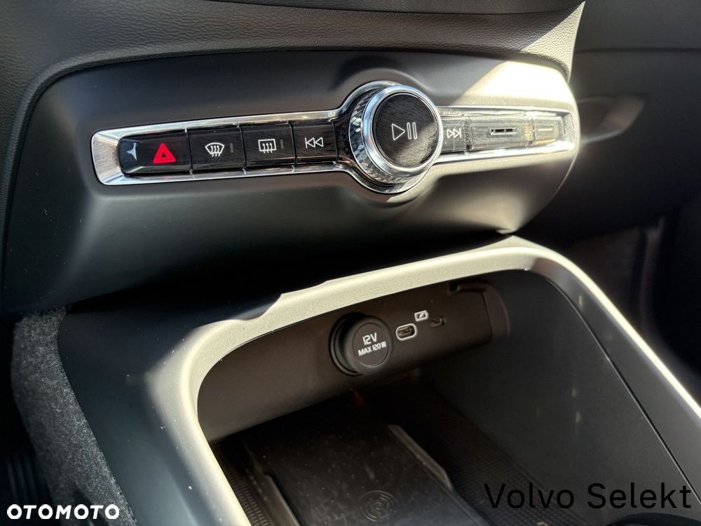 Volvo XC 40 - 17