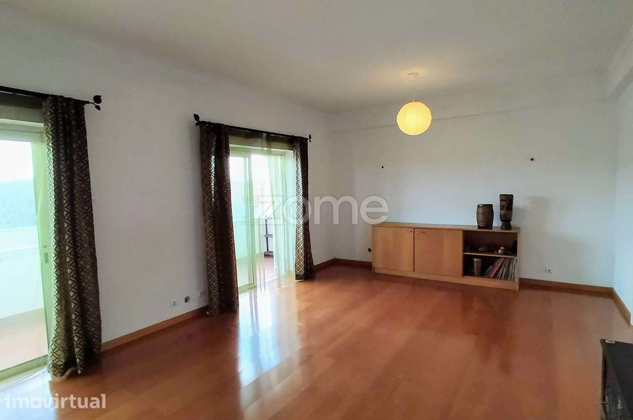 Apartamento T3 2 WC, 2 Varandas em São Miguel das Encostas, Carcave... - Grande imagem: 2/26