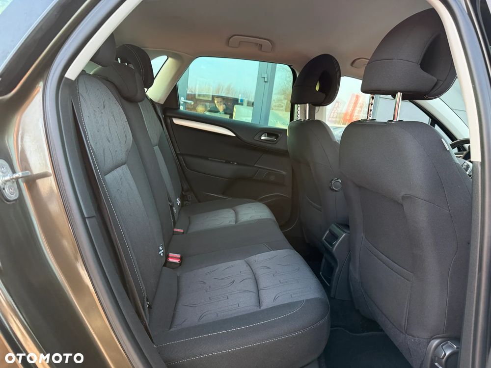 Citroën C4 1.6 VTi Equilibre - 26