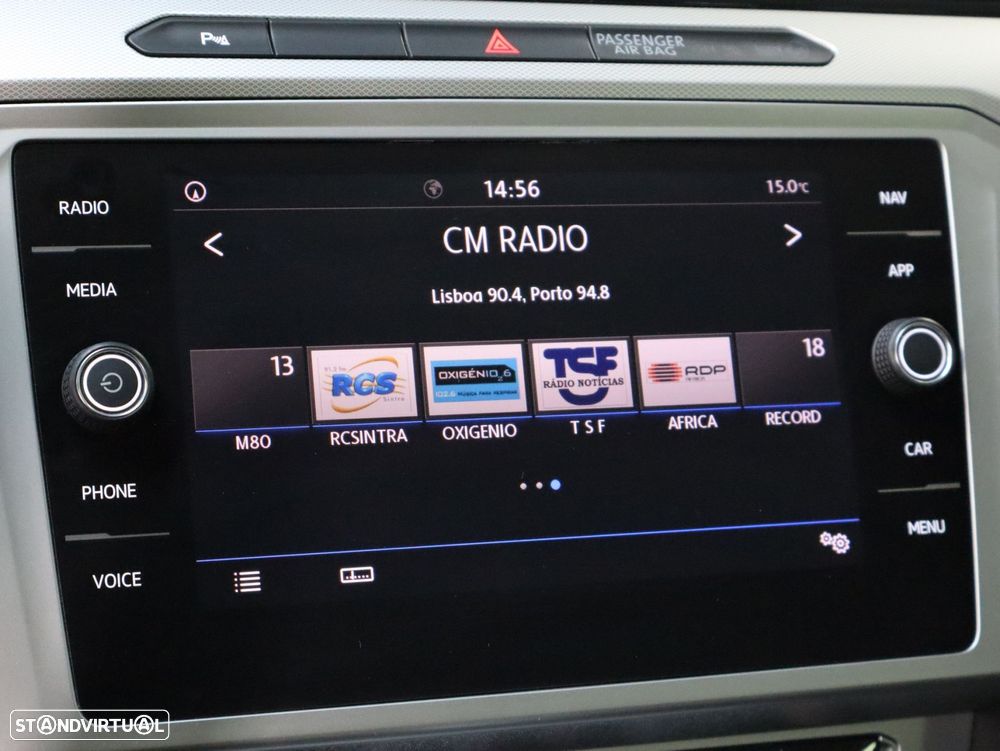 VW Passat Variant 2.0 TDi Confortline DSG - 11