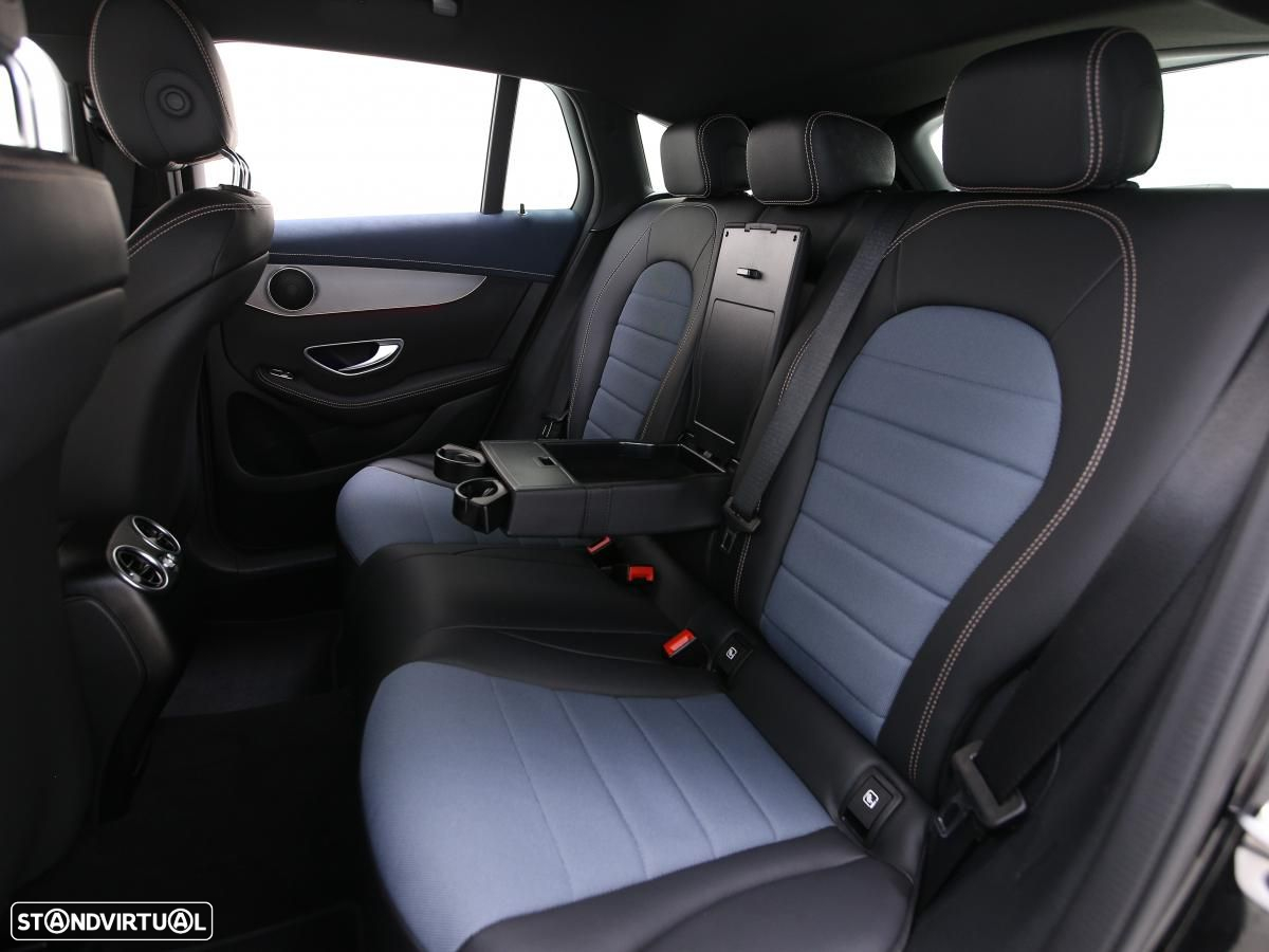 Mercedes-Benz EQC 400 4Matic AMG Line Electric Art - 11