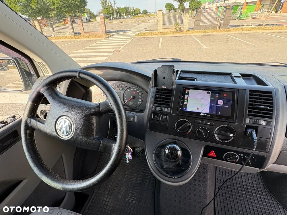 Volkswagen Caravelle L1 - 30