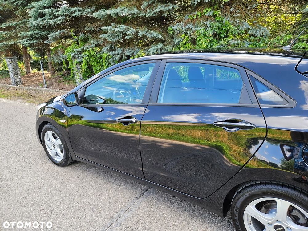Hyundai i30 1.4 Comfort - 3