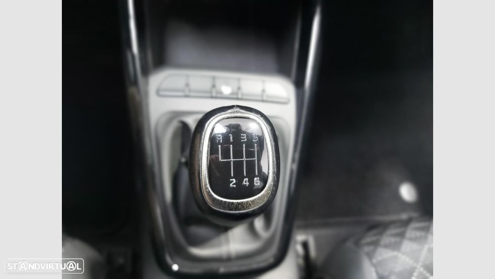 Kia Rio 1.0 T-GDi Wave - 14