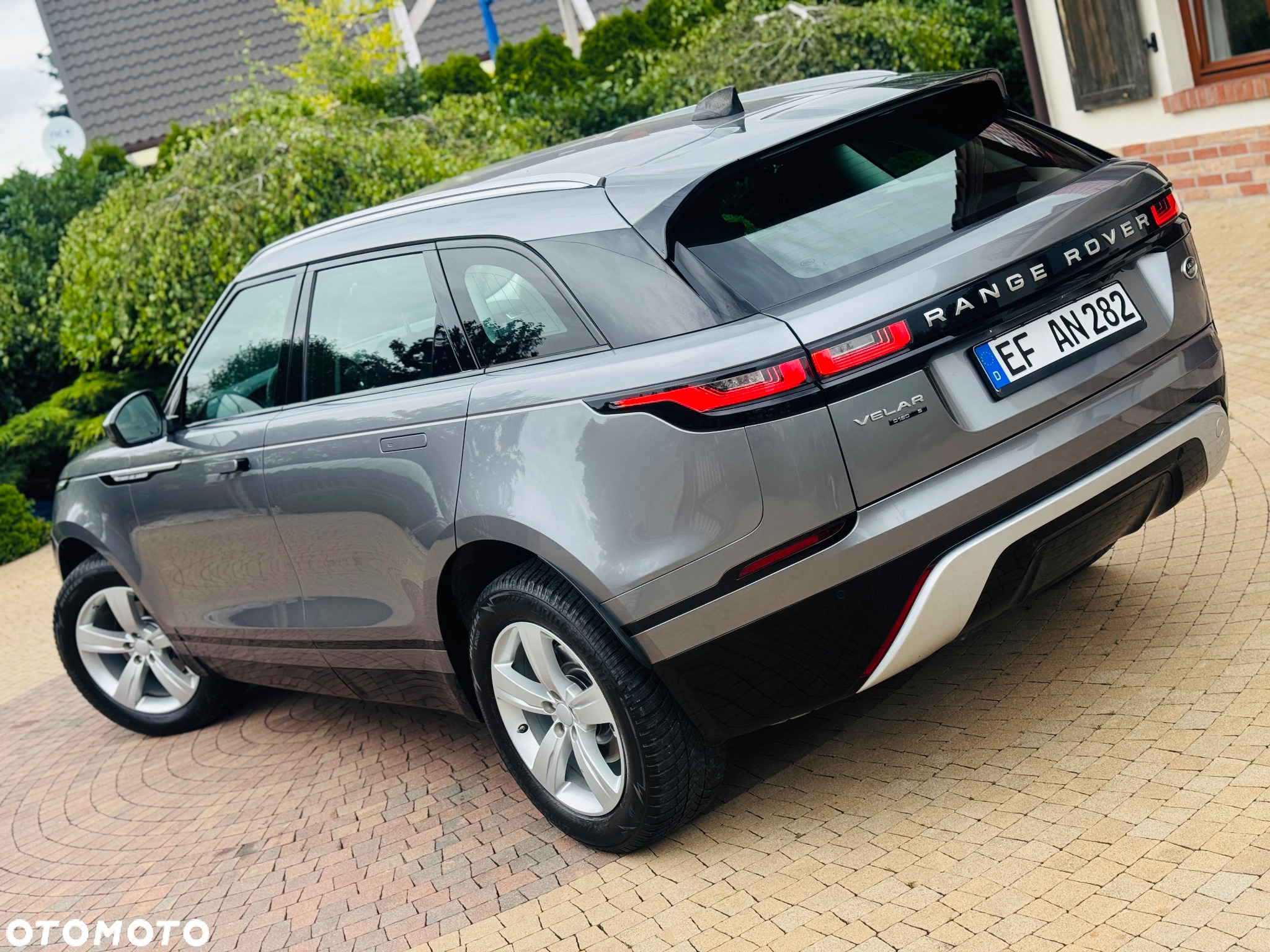 Land Rover Range Rover Velar 2.0 TD4 R-Dynamic S - 26