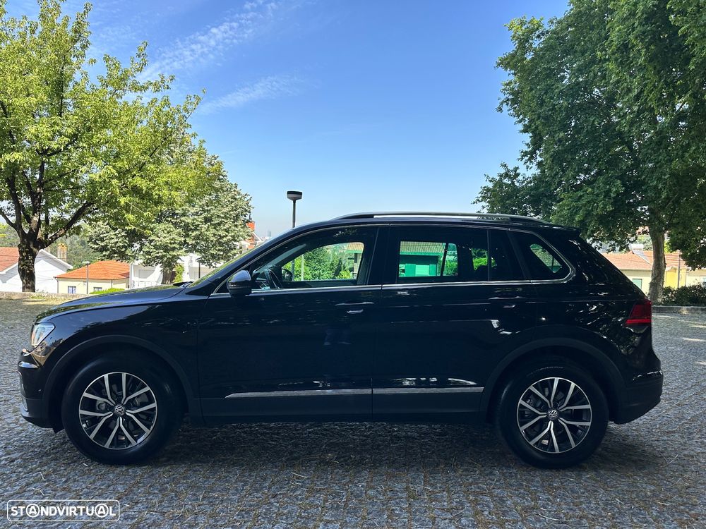 VW Tiguan 1.6 TDI Confortline - 4