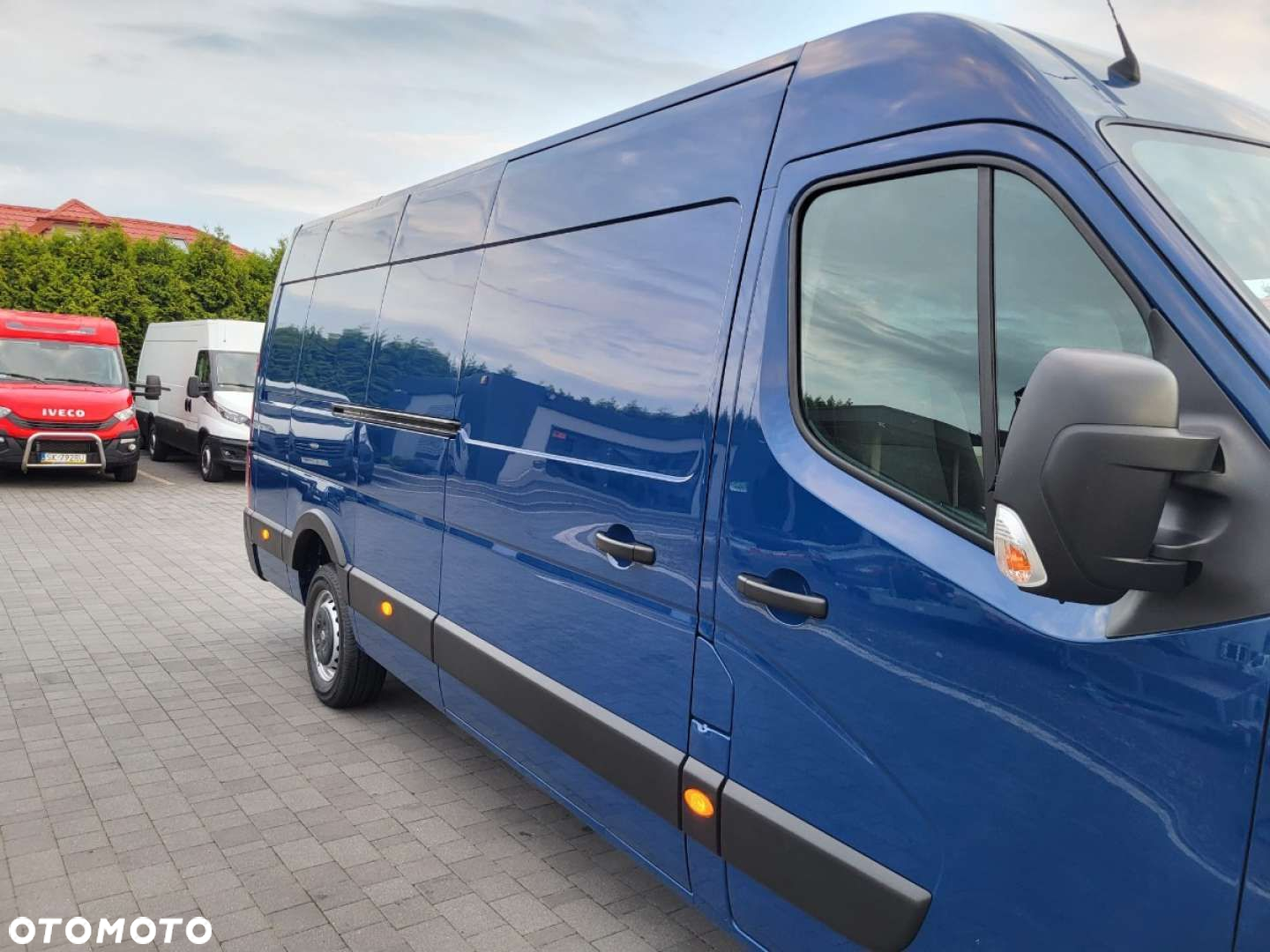 Renault Master Maxi L4H2 Salon Polska - 37