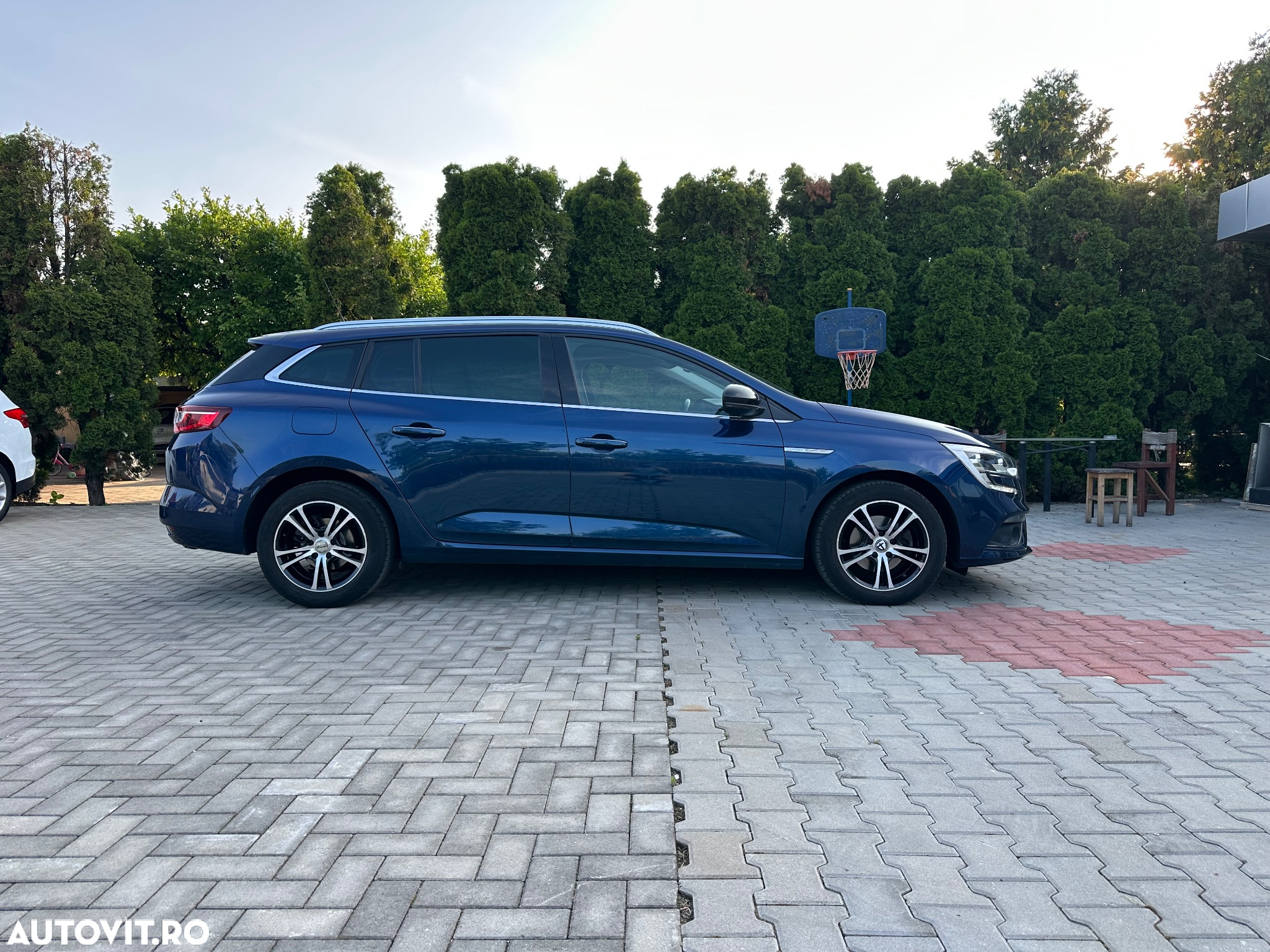 Renault Megane BLUE dCi Limited - 3