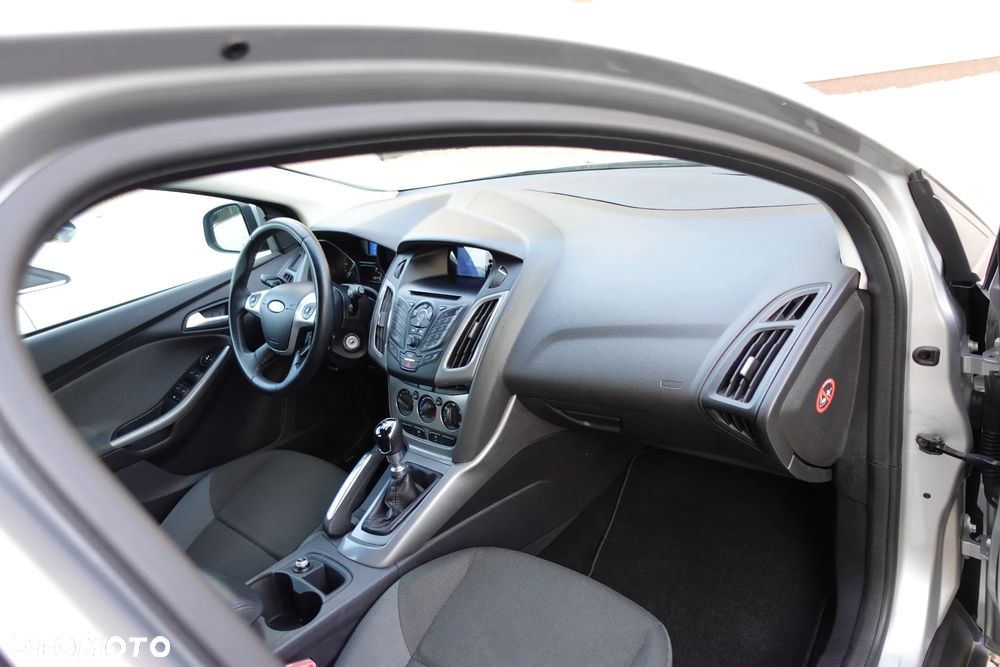 Ford Focus - 6