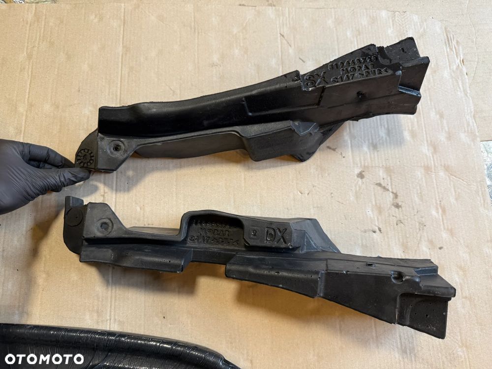 Wygłuszenie błotnika pod błotnik na podłużnice Fiat 500X 1.5 hyb 2024r OE - 13