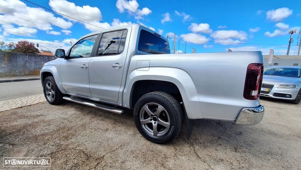 VW Amarok 3.0 TDI Auto Highline - 24