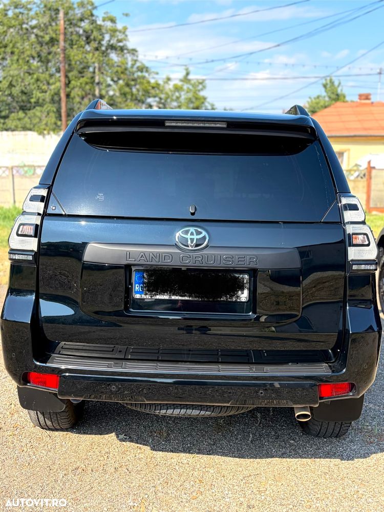 Toyota Land Cruiser 2.8l D-4D 204 CP A/T Luxury Black Matte Edition - 8