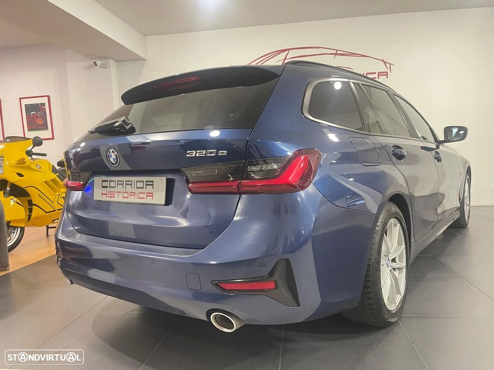 BMW 320 e Touring Line Sport Auto - 2
