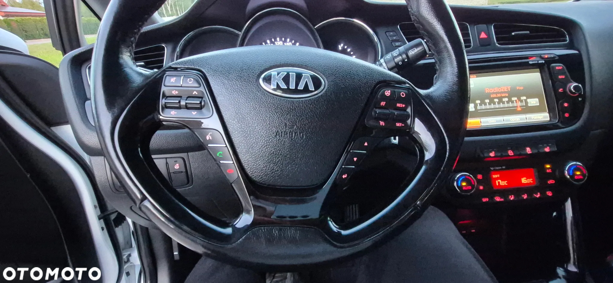 Kia Ceed 1.6 GDI ISG SW Platinum Edition - 15