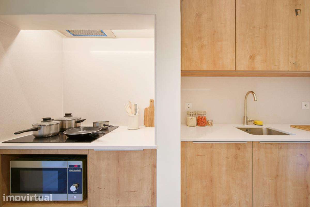 Quarto - localizado em Alcântara Lisbon - Grande imagem: 5/35