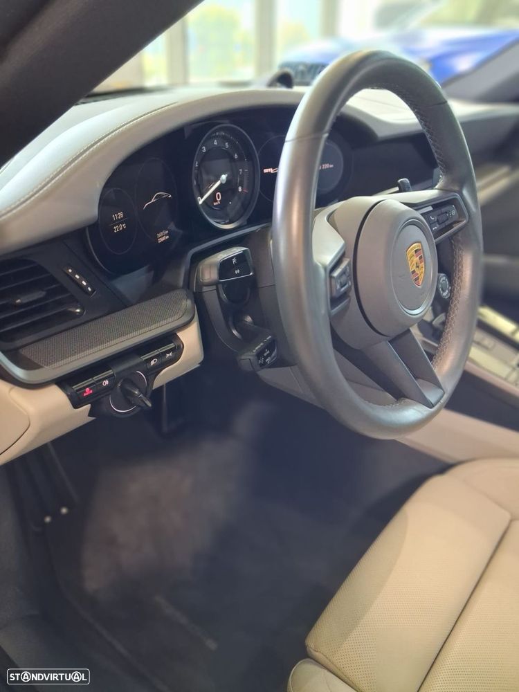 Porsche 911 (992) Carrera S PDK - 22
