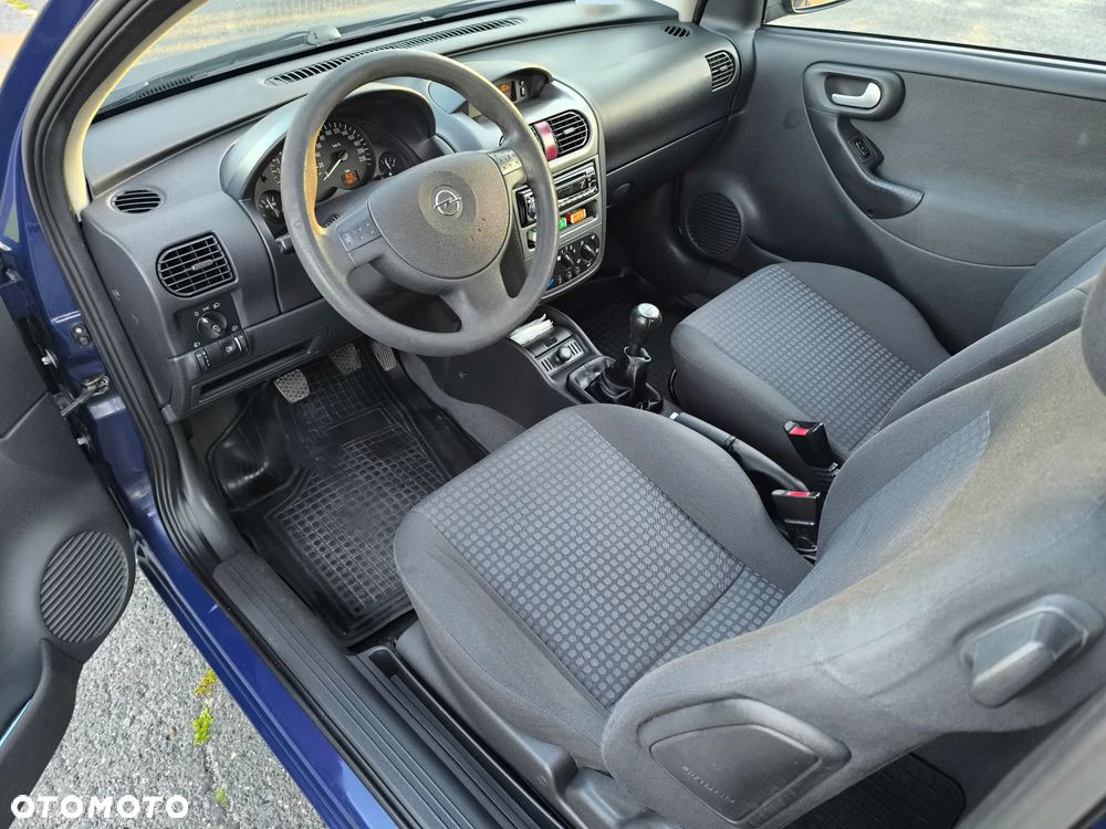 Opel Corsa - 12