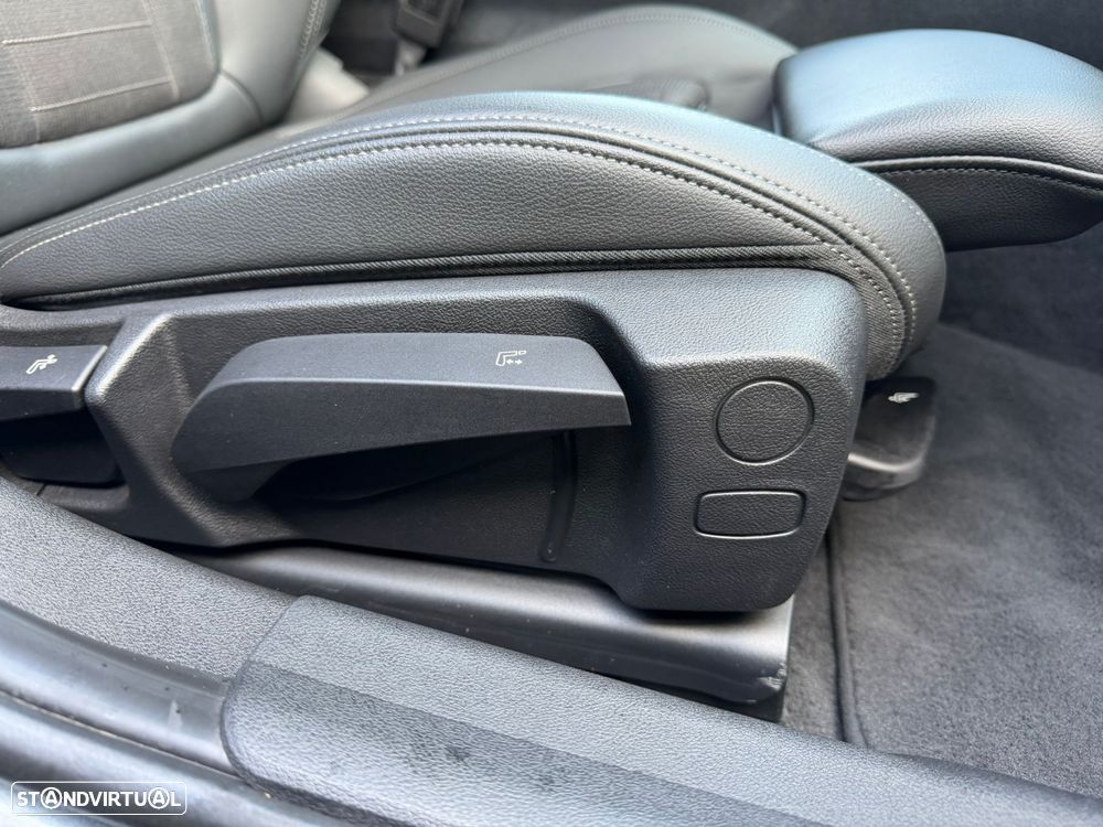 BMW 320 e Corporate Edition Auto - 17