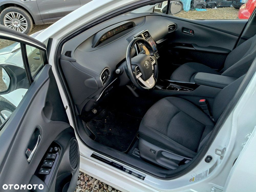 Toyota Prius 1.8 Hybrid Executive - 14