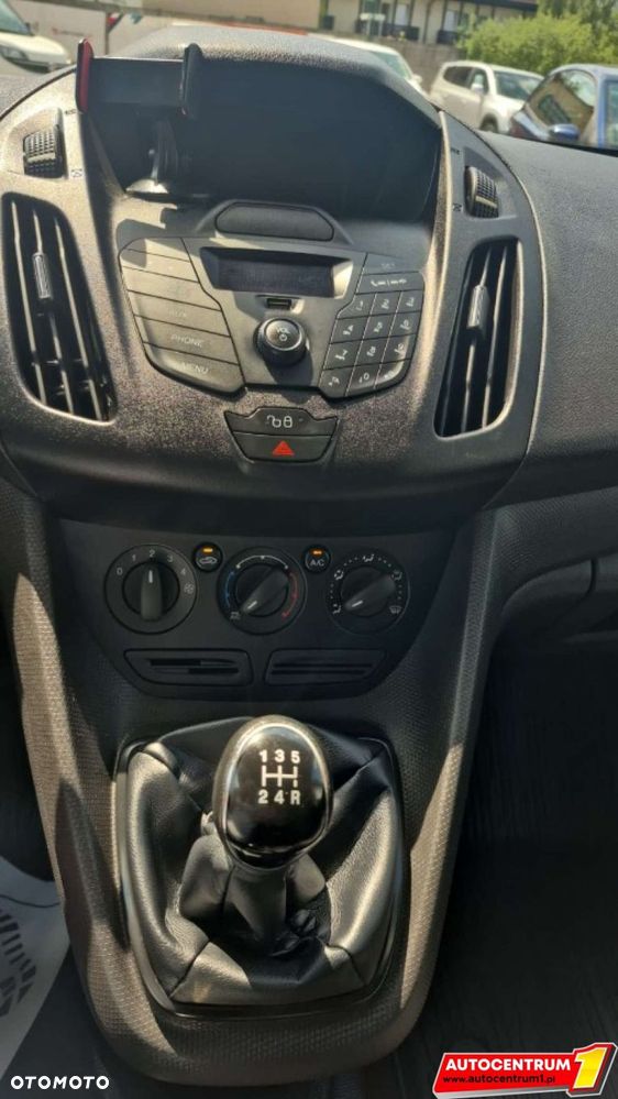 Ford Transit Connect - 11