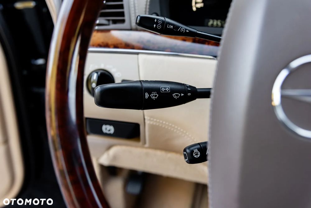 Mercedes-Benz Klasa S 500 L 4-Matic - 26