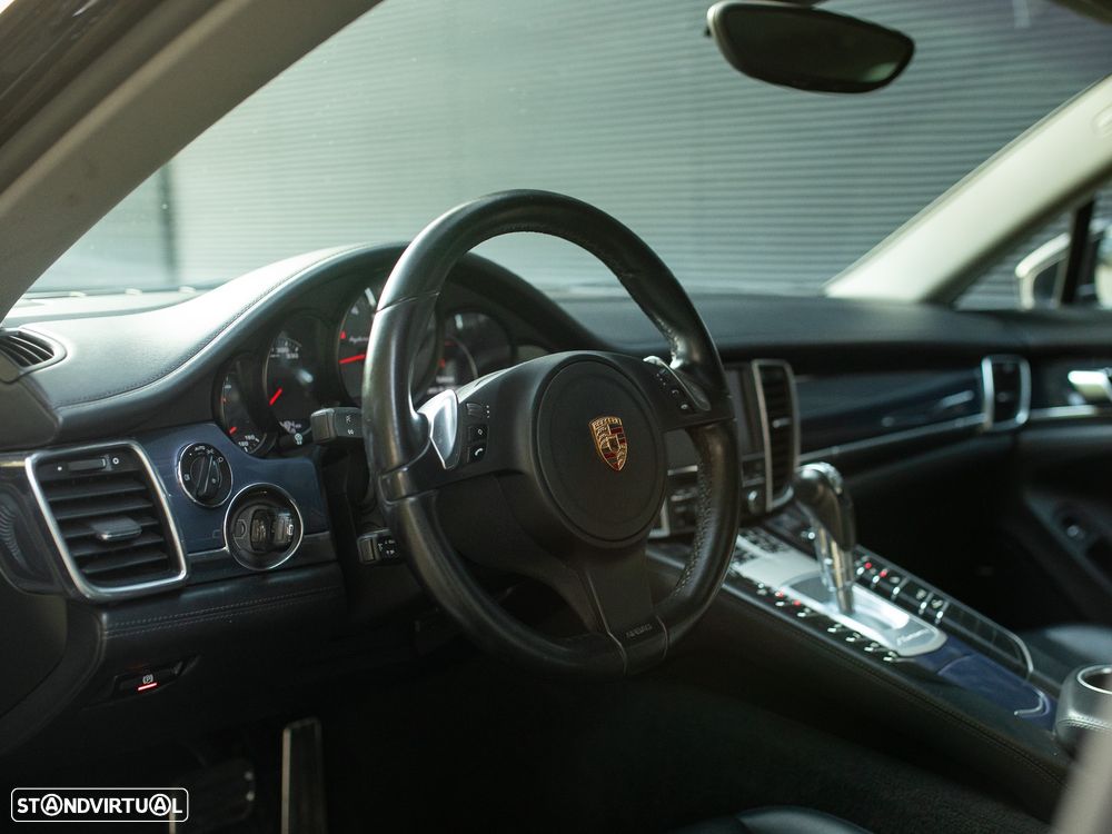 Porsche Panamera S Hybrid - 18