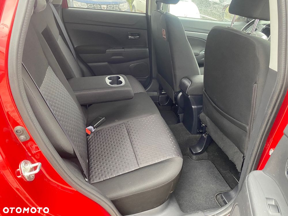 Mitsubishi ASX 1.6 2WD Intense - 33