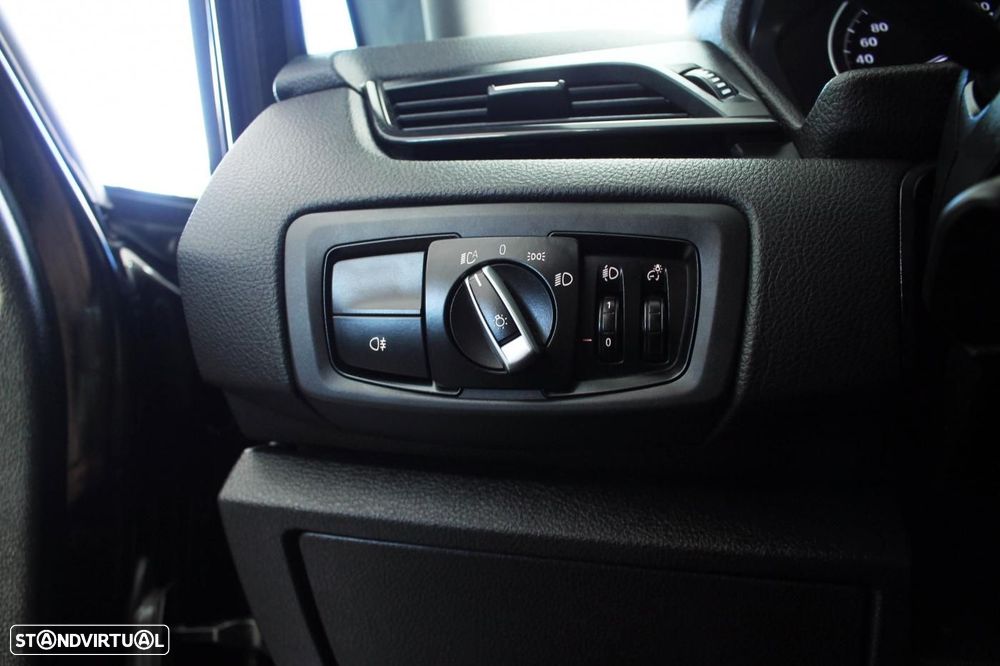 BMW 216 Active Tourer d Auto - 20