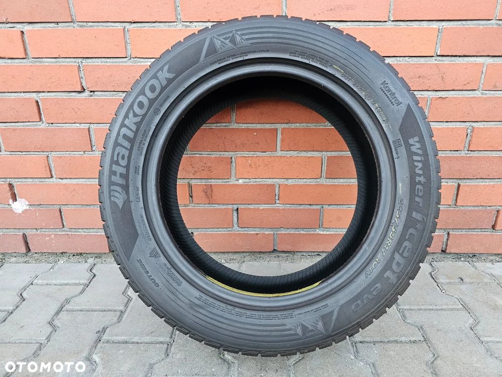 (O154) 225/55R17 101V 7mm 12r / Hankook Winter icept evo - 4