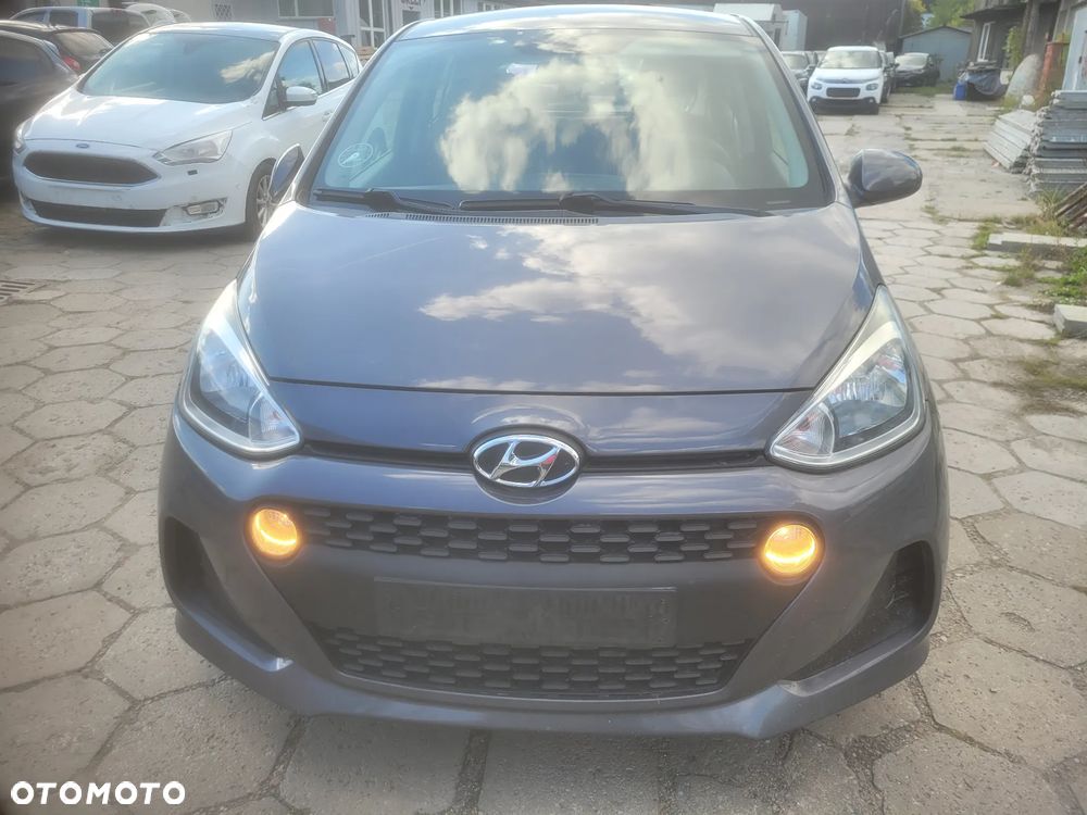 Hyundai i10 1.0 YES Gold - 9